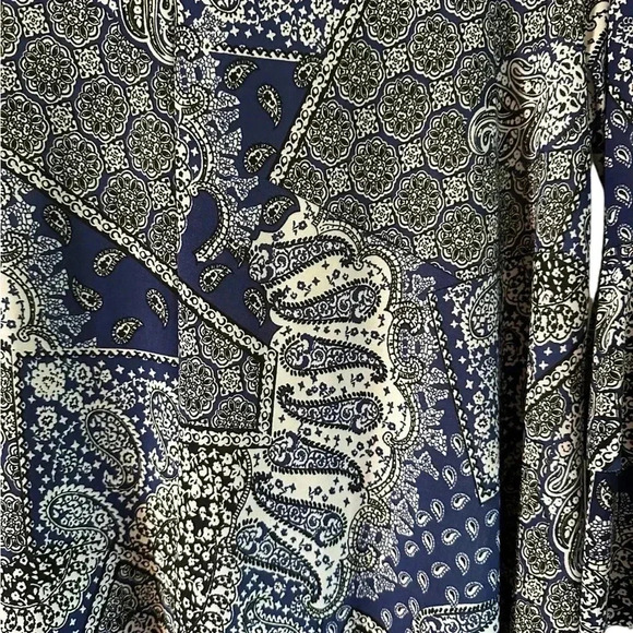 Zadie B’s blouse - Picture 6 of 10